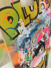 Charger l&#39;image dans la galerie, Tableau Pop Art Pluto sur bois de palette signé Vincent STREIFF®