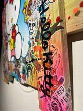 Charger l&#39;image dans la galerie, Tableau Pop Art HELLO KITTY sur bois de palette signé Vincent STREIFF®