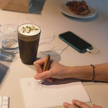 Charger l&#39;image dans la galerie, Gobelet réutilisable fabriqué à base de café - Novela