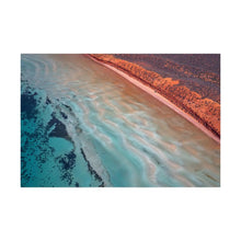 Charger l'image dans la galerie, Tableau Vague turquoise embrassant le rivage Décoration CHR